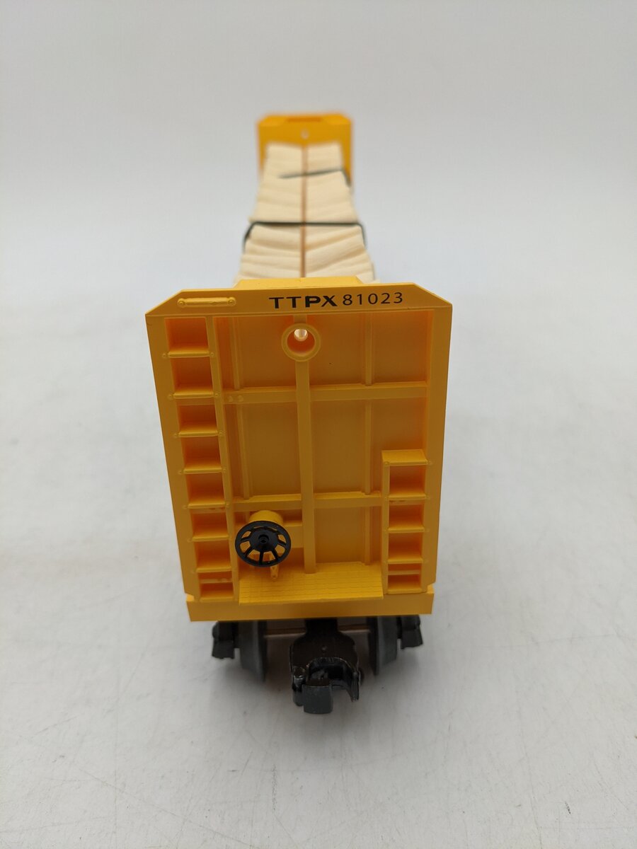 Lionel 2043121 O Trailer Train Standard Bulkhead Flatcar #81023 EX/Box