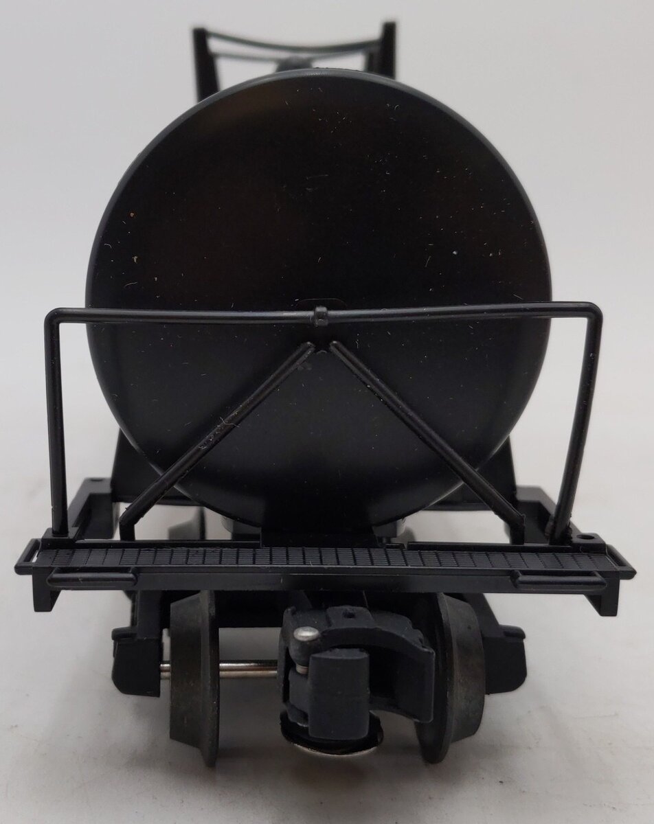 Lionel 6-17900 O Gauge Santa Fe Unibody Single Dome Tank Car #17900 EX/Box