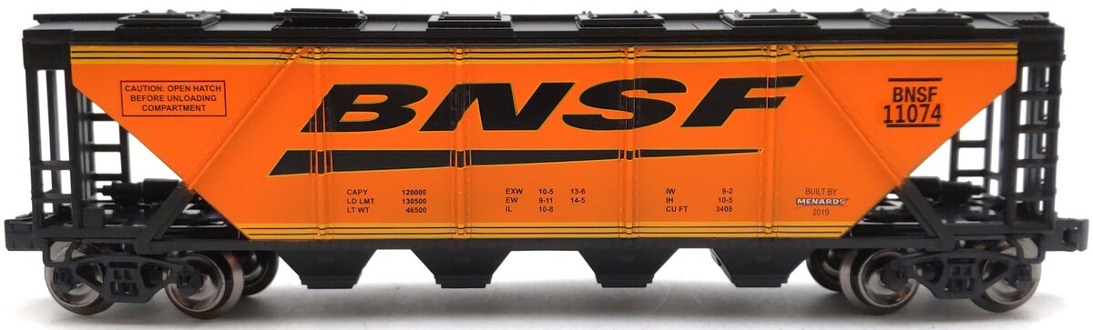 Menards 279-4570 O Gauge BNSF Covered Hopper Car #11074 LN