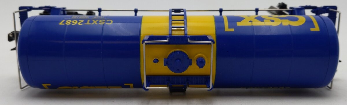 Menards 279-6732 O Gauge CSX Tanker Car #2687 EX/Box