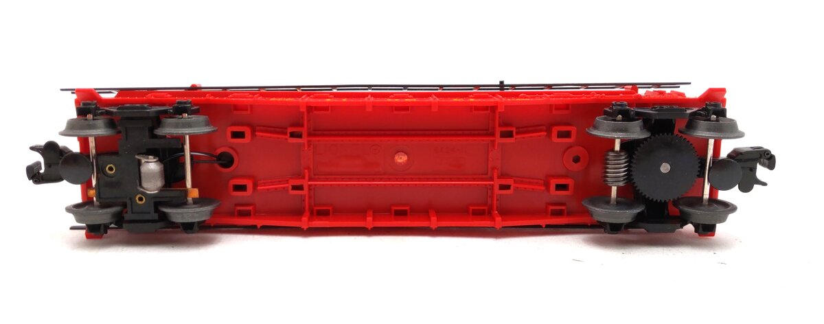 Lionel 6-16688 O Gauge Red Operating Fire Ladder Car EX/Box
