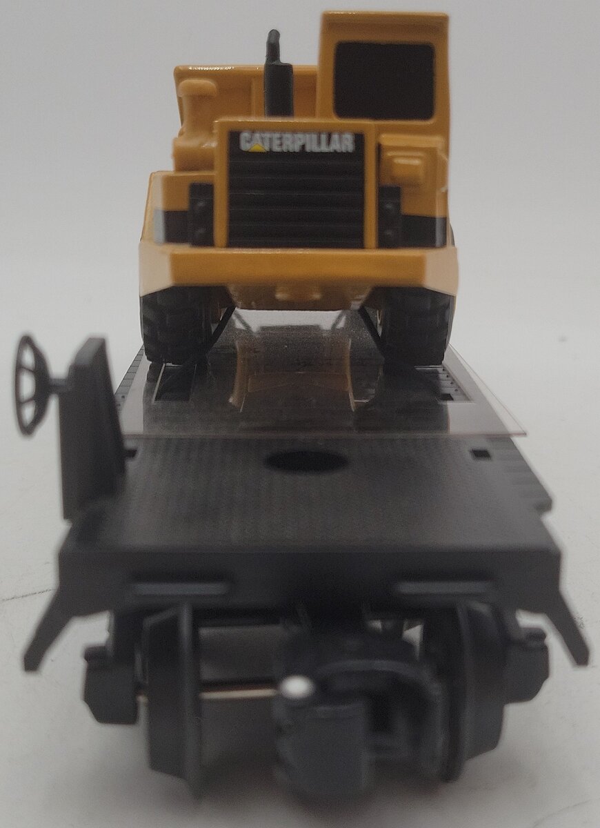 Lionel 6-29458 O Gauge BNSF Flatcar w/Die-Cast Articulated Truck EX/Box