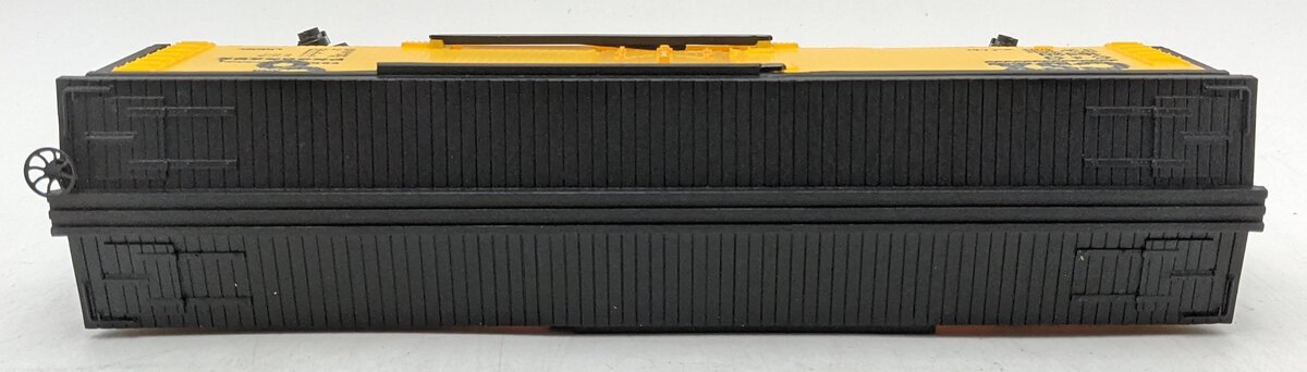 Lionel 6-19520 O Gauge CSX Reefer Car #19520 NIB