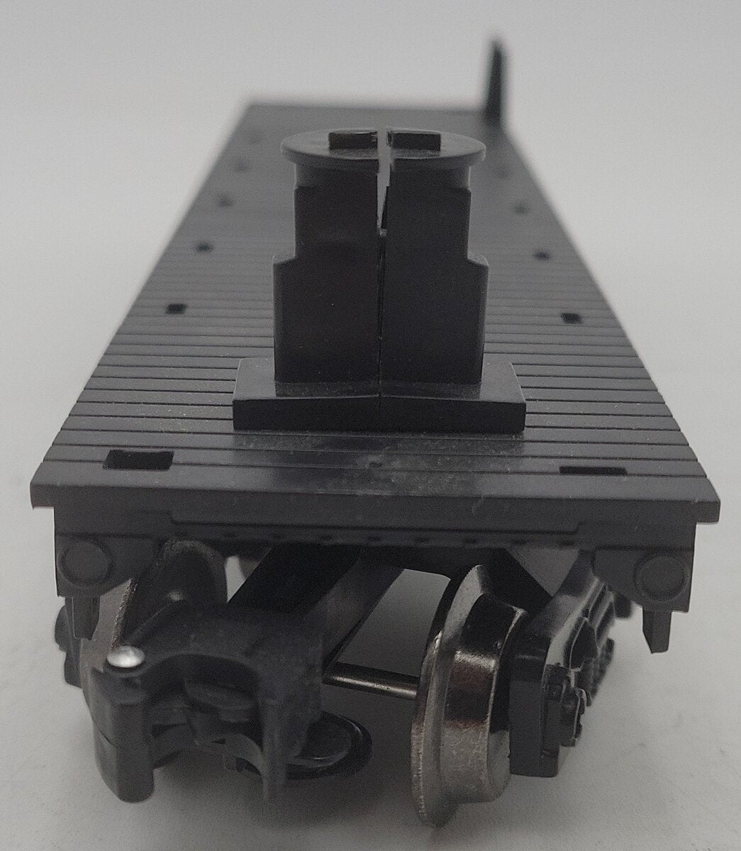 Menards O Gauge BNSF Flatcar #2827 EX