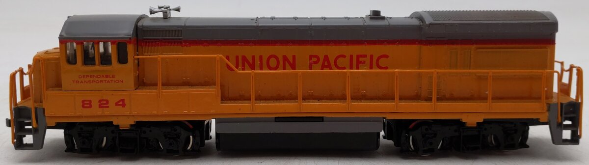 Bachmann 0625 HO Union Pacific GE U36B Diesel Locomotive #824 VG/Box