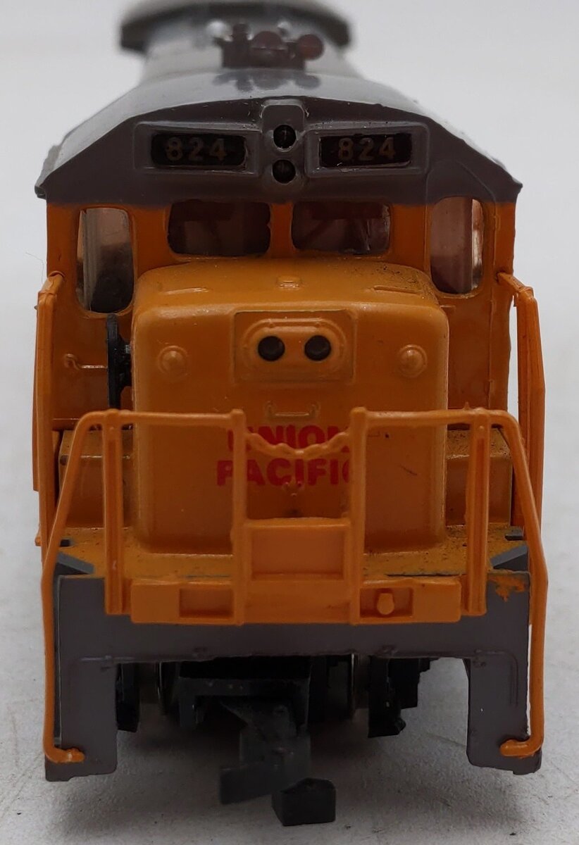 Bachmann 0625 HO Union Pacific GE U36B Diesel Locomotive #824 VG/Box