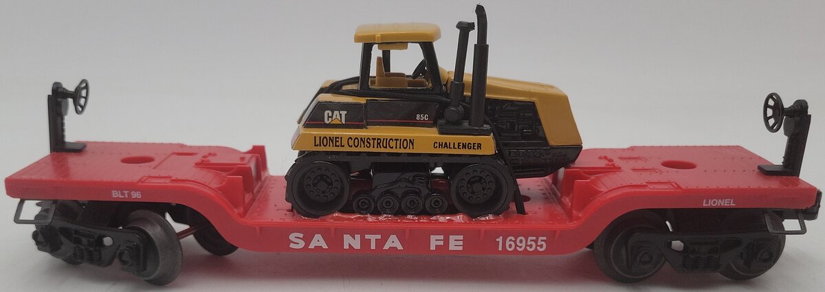 Lionel 6-16955 O Gauge Santa Fe Flatcar with Ertl Challenger EX/Box