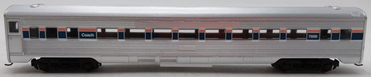 Athearn 7904 HO Scale Amtrak Phase IV RTR Streamlined Coach #7600 EX/Box