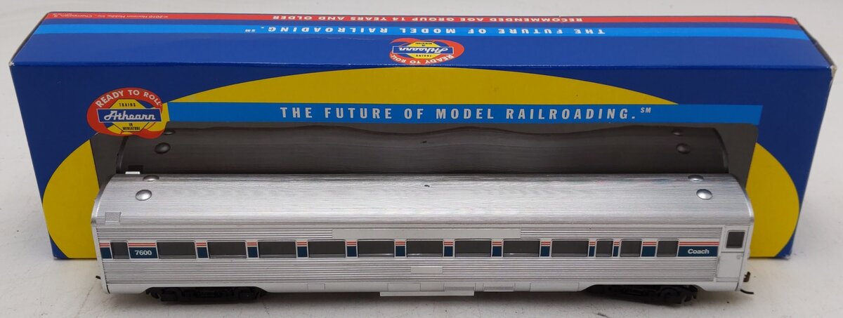 Athearn 7904 HO Scale Amtrak Phase IV RTR Streamlined Coach #7600 EX/Box