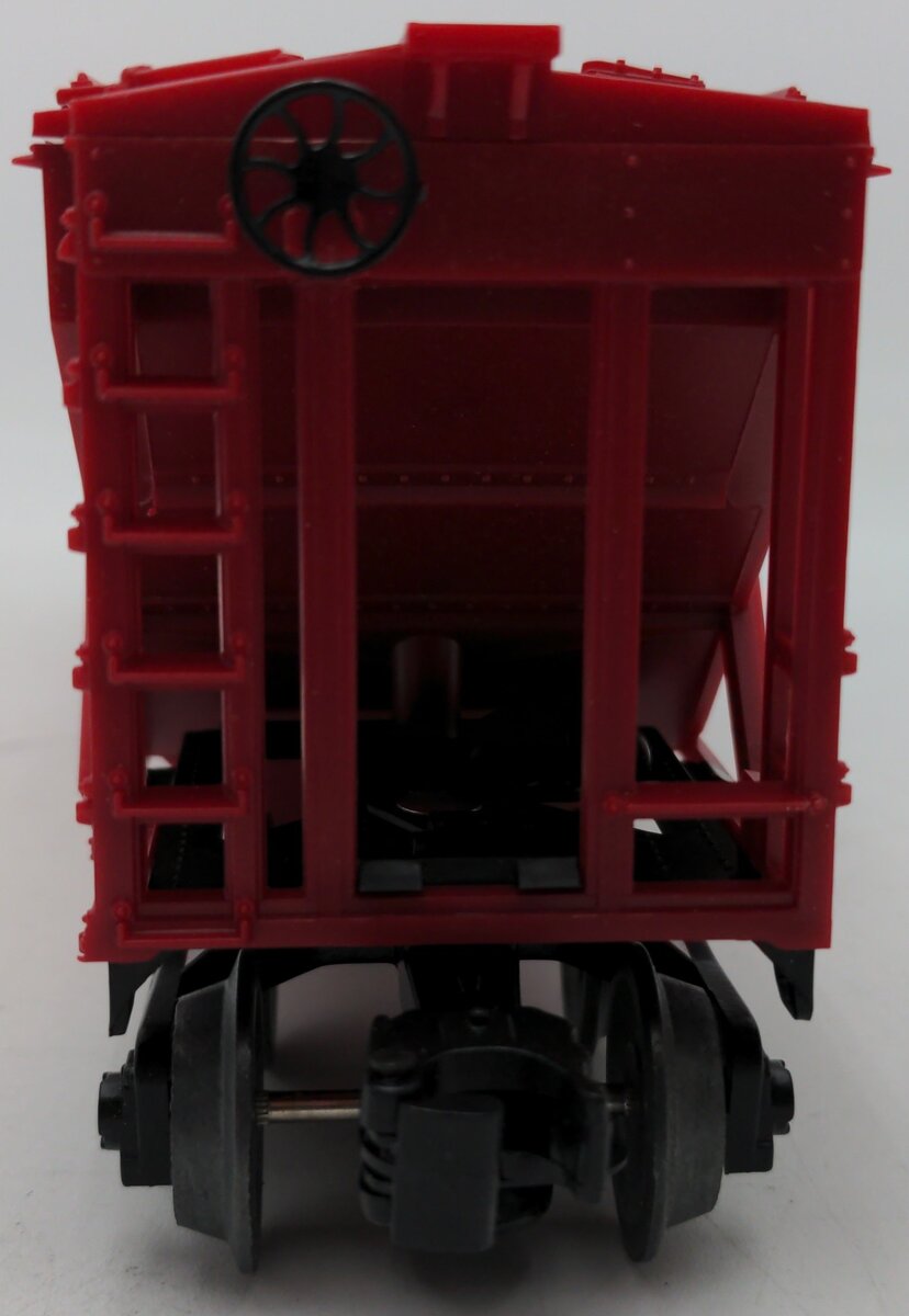 Lionel 6-16412 O Gauge Chicago & North Western 4-Bay Covered Hopper EX/Box