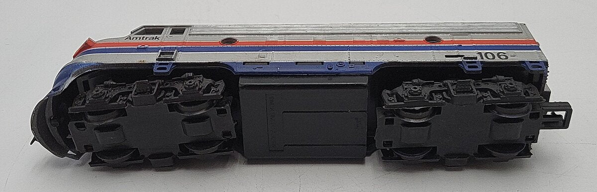 Athearn 3033 HO Amtrak F-7A DMY Diesel Locomotive #106 VG