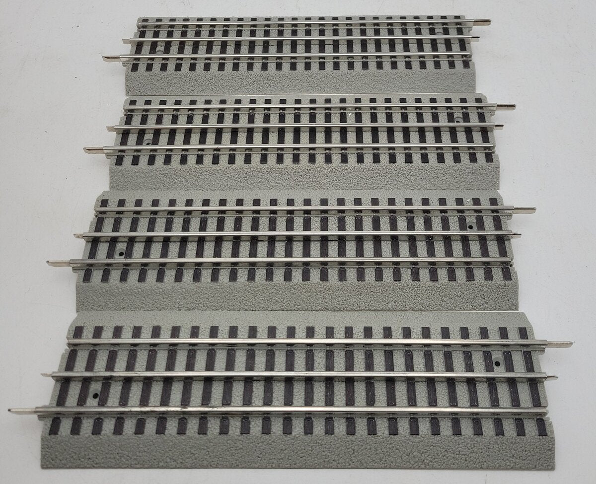 Lionel 6-12032 O Scale Straight FasTrack (Pack of 4) LN/Box