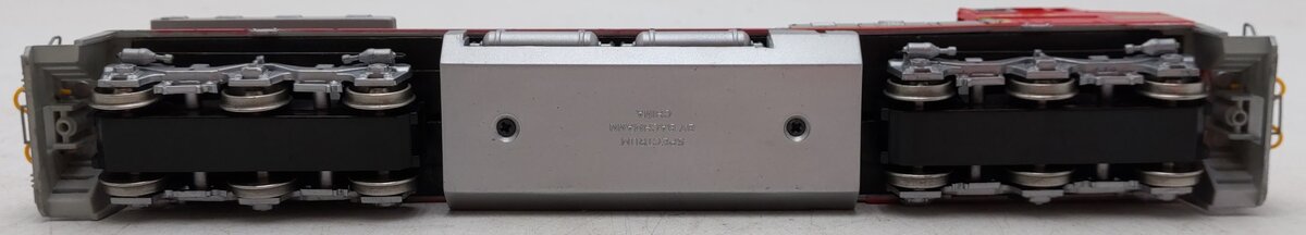 Spectrum 86006 HO Scale Santa Fe GE Dash 8-40CW Diesel Locomotive #834 EX/Box