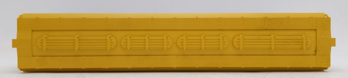 Weaver 2079 O Gauge C&O Chessie System Centerflow Covered Hopper #603711 VG/Box
