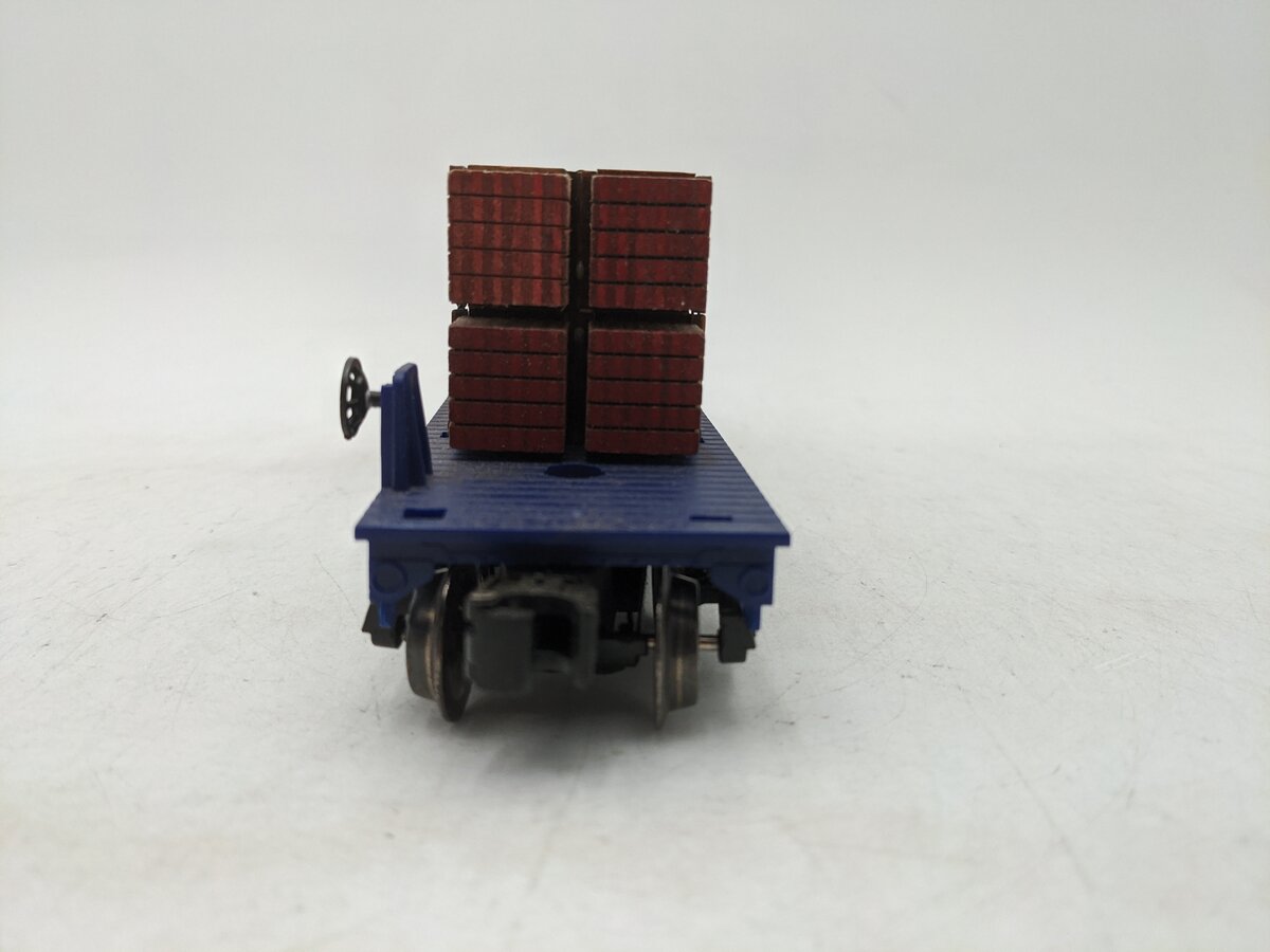 Menards 279-0840 O Gauge Alaska Flatcar W/ Lumber Load #10688 EX/Box
