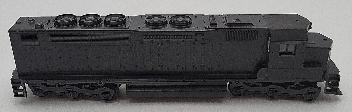 Athearn 4120 HO Scale SDP40 Undecorated Non-Powered Diesel Locomotive EX/Box