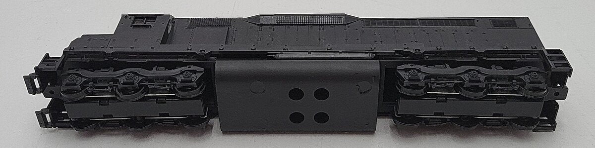 Athearn 4120 HO Scale SDP40 Undecorated Non-Powered Diesel Locomotive EX/Box