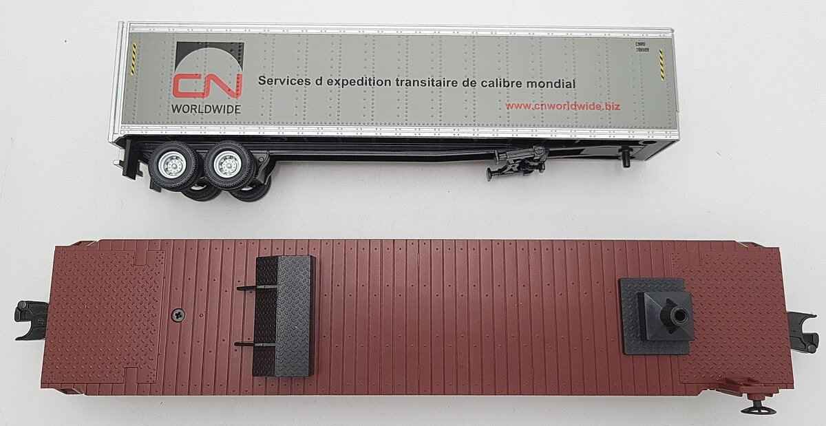 MTH 30-76334 Canadian National Flat Car w/Trailer LN/Box