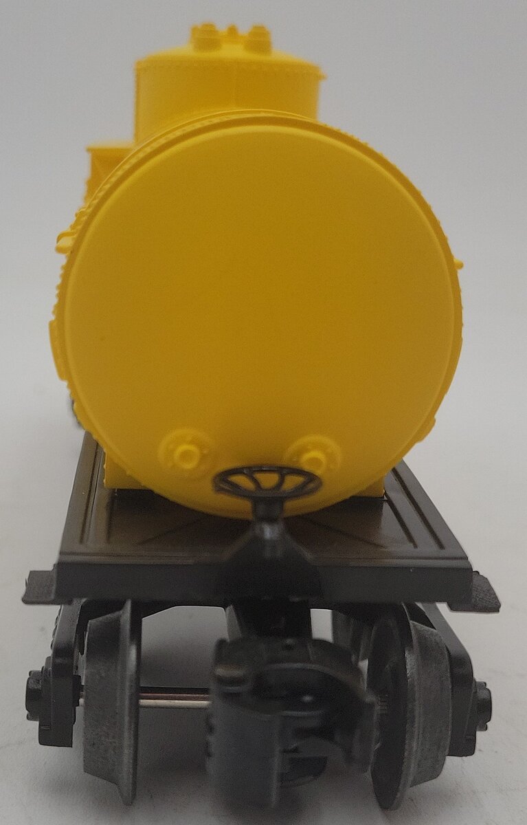 Lionel 6-16149 O Gauge ZEP Chemical Single Dome Tank Car EX/Box