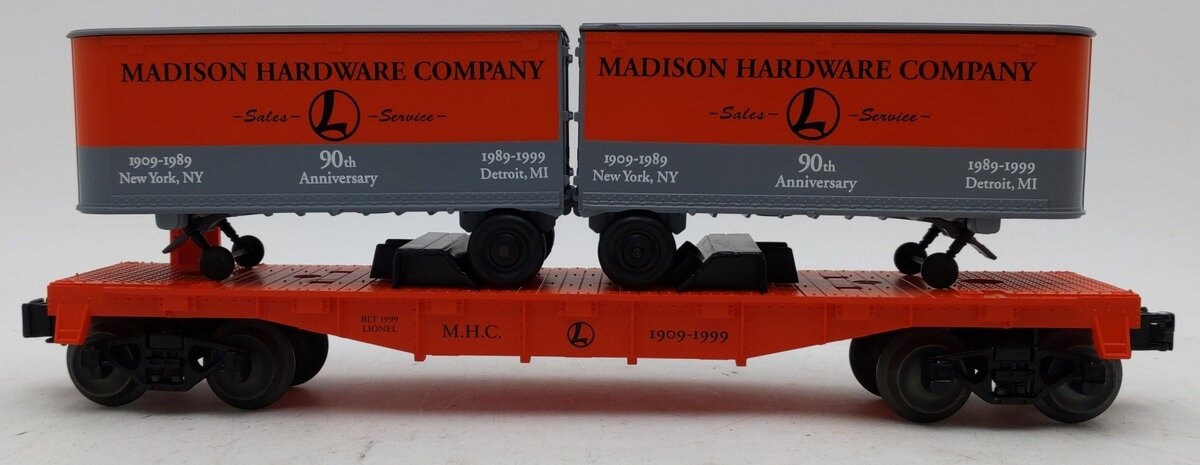 Lionel 6-52187 O Gauge Madison Hardware Flatcar w/ Piggyback Vans EX/Box