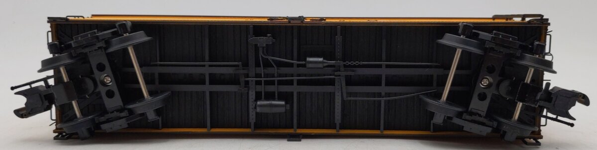 Atlas 3001538-1 Chicago, Milwaukee, & Puget Sound 40' Wood Reefer #3301 (3 Rail) EX/Box