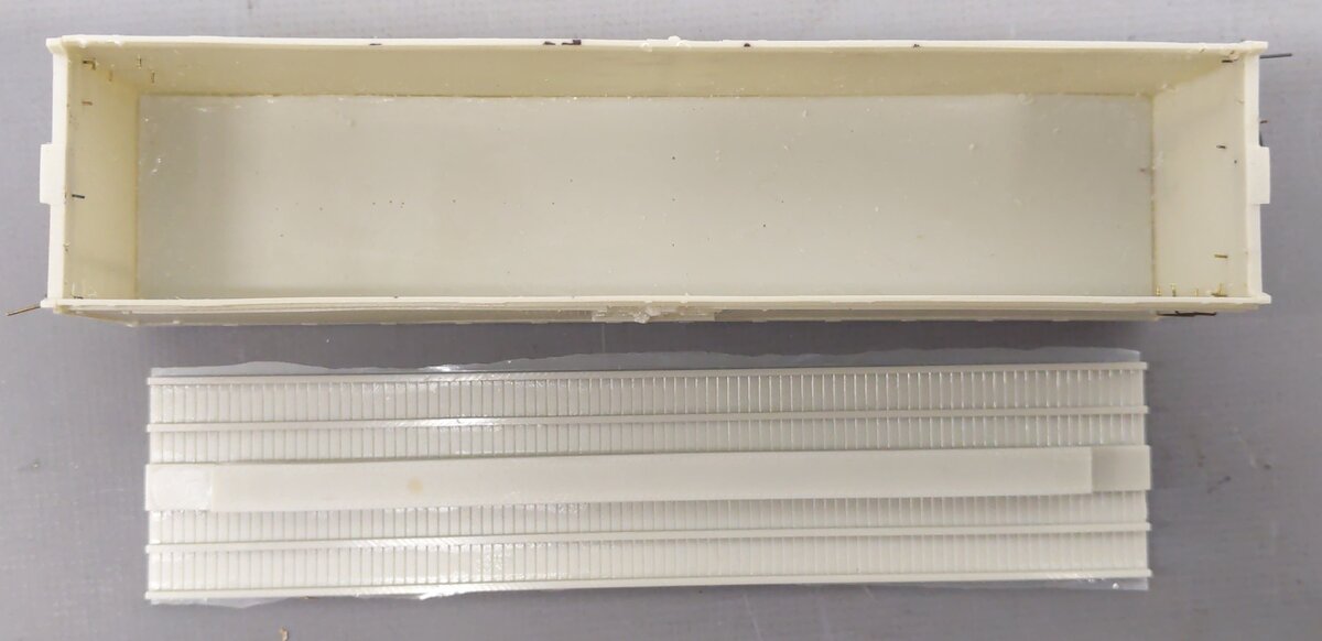 Sunshine Models 34.12 HO Western Fruit Exp 12'11" Rebuilt Reefer Kit-Assembled EX/Box