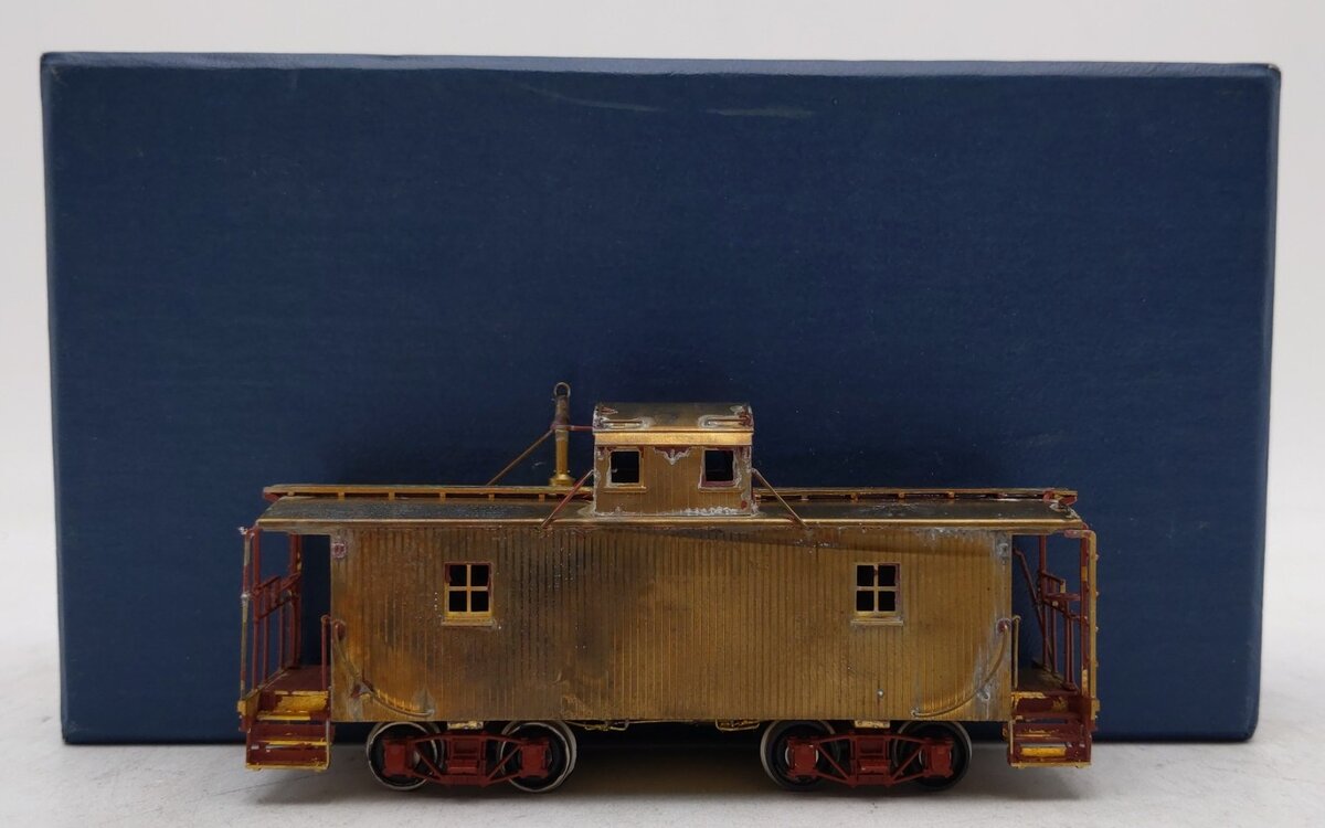 Railworks R-230 R-230 Pennsylvania Railroad N-6b Wood Cabin Center Narrow Cupola/Box