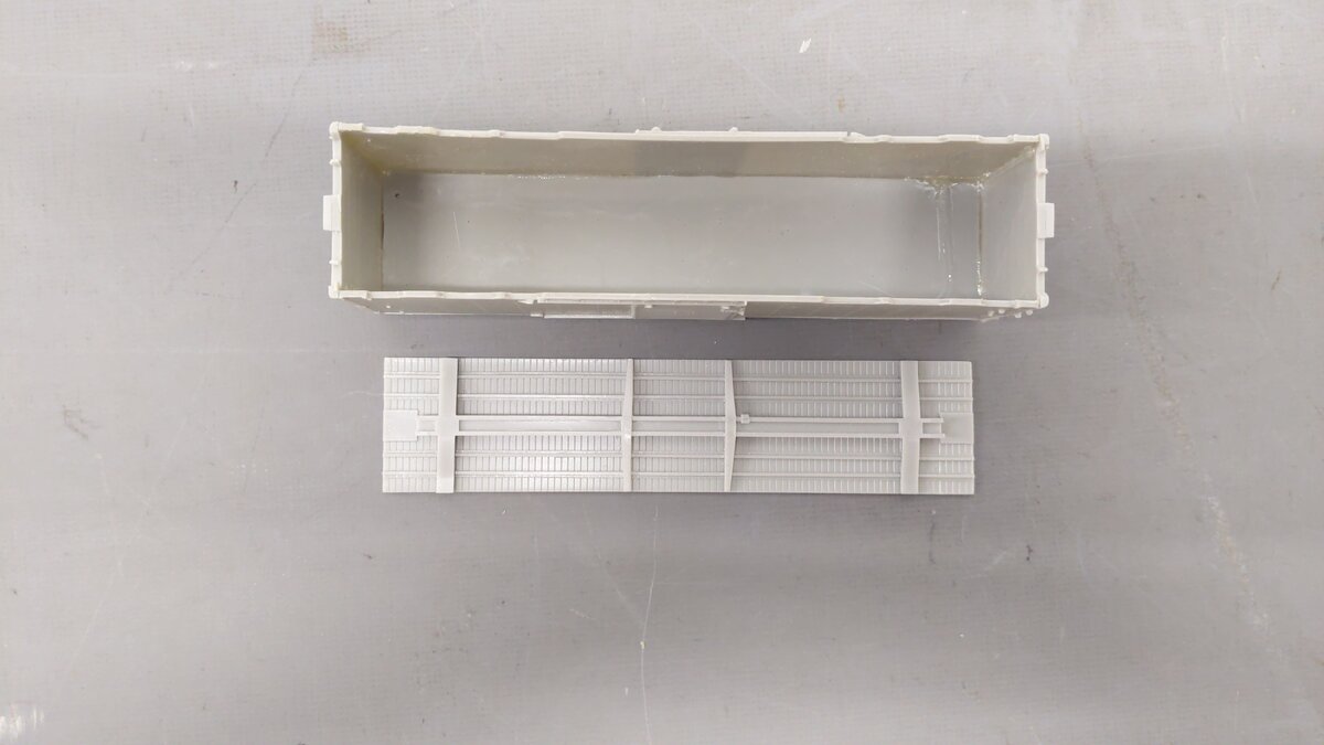 Sunshine Models 63.4 HO Chesapeake & Ohio 10' Aluminum Boxcar Kit-Assembled EX/Box