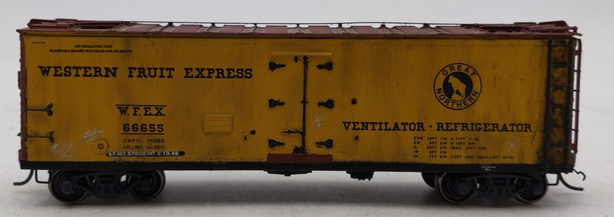 Sunshine 34.25 HO Scale WFEX Postwar Steel Reefer Kit-Assembled/Weathered/Box