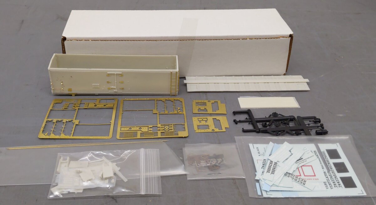 Sunshine Models 34.17 HO BREX War Emergency Reefer Kit-Assembled EX/Box