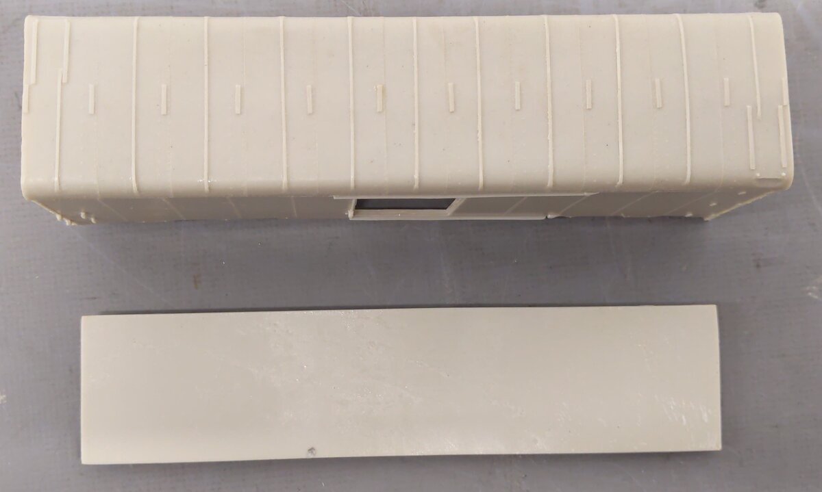 Sunshine Models 55.8 HO Seaboard B-7 Round Roof 40