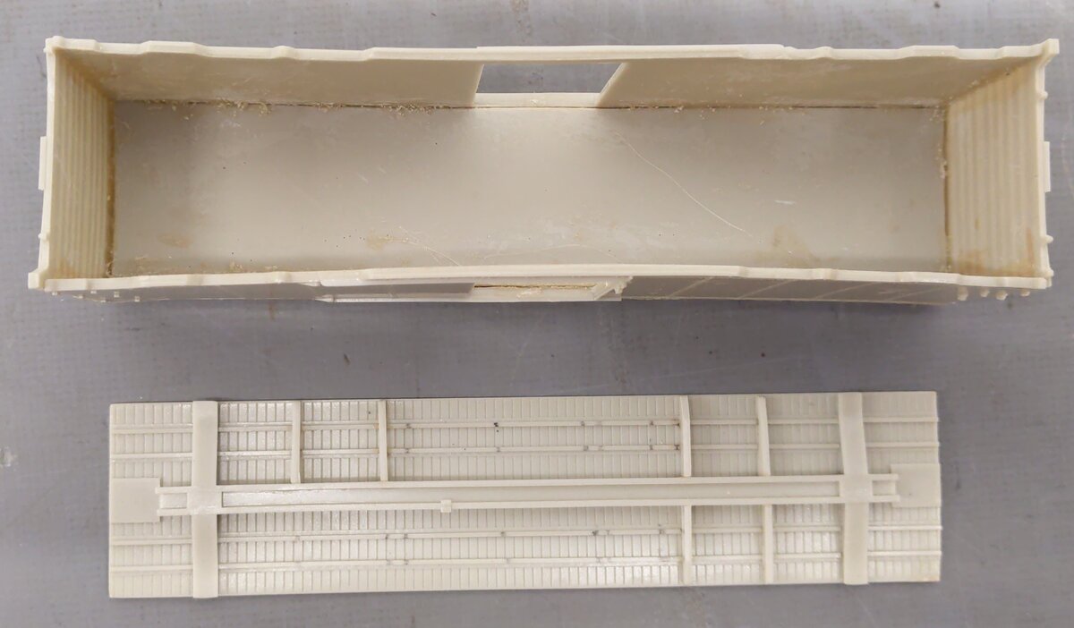 Sunshine Models 55.8 HO Seaboard B-7 Round Roof 40