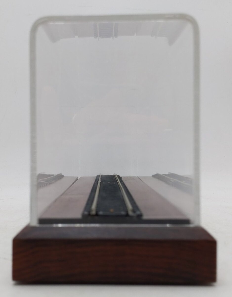 Mantua HO Scale "The President Adams" Display Case EX