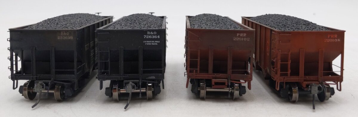 MTH HO Scale B&O & PRR Hoppers Custom Weathered #233638/726364/22102/220108 [4]
