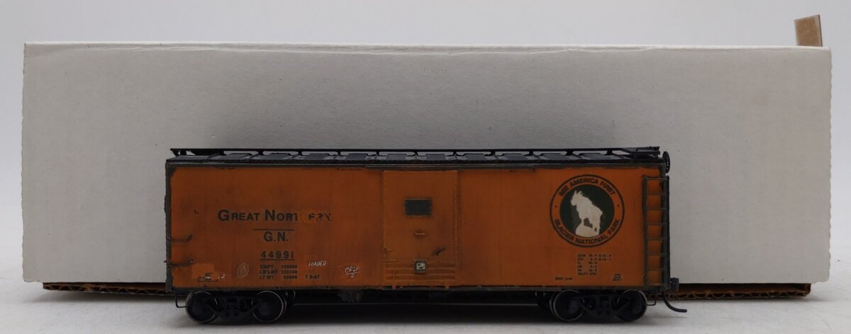 Sunshine Models 79.10 HO Great Northern Steel Boxcar #44991-Assembled/Weathered/Box