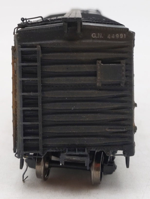 Sunshine Models 79.10 HO Great Northern Steel Boxcar #44991-Assembled/Weathered/Box