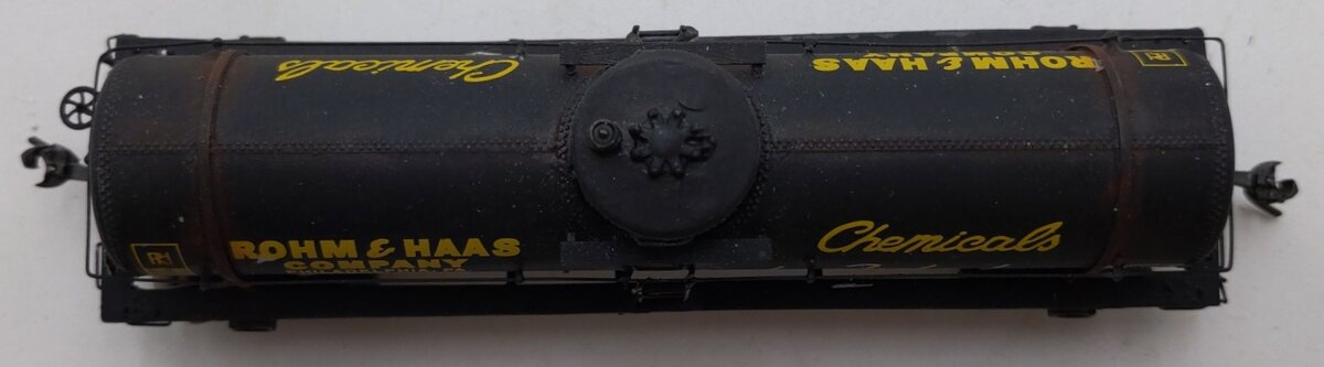 Sunshine Models 87.4 HO Rohn & Haas GATC Type 30 8K Tank Car Kit-Assemble/Custom/Box