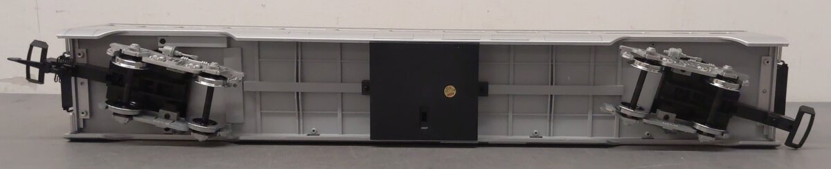 LGB 30570 G Scale Santa Fe Streamlined Passenger Car #458332 (Metal Wheels) LN/Box