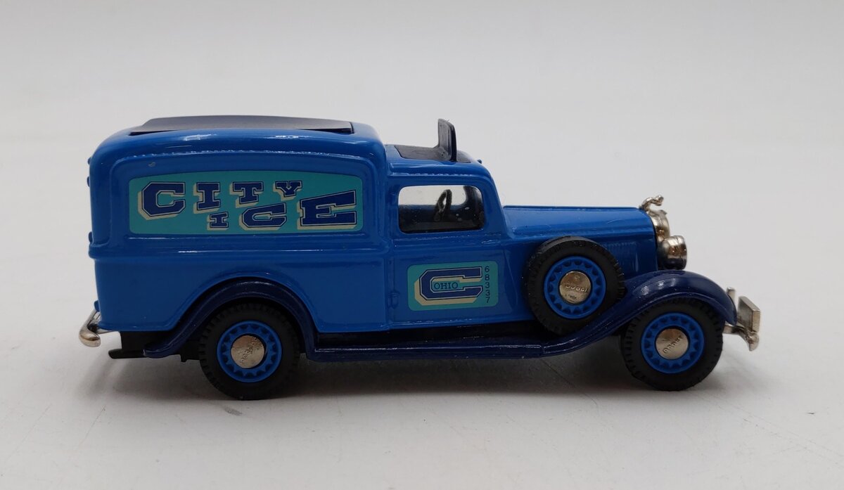 Brooklin Models 1?43 Scale BRK. 16A 1935 Dodge Van City Ice Delivery LN/Box