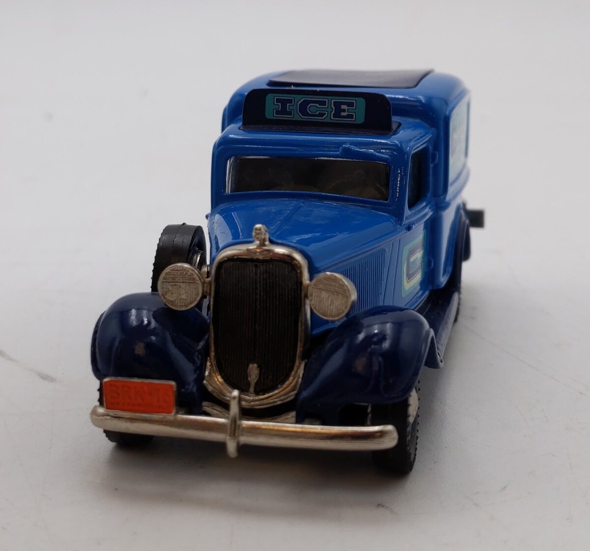 Brooklin Models 1?43 Scale BRK. 16A 1935 Dodge Van City Ice Delivery LN/Box