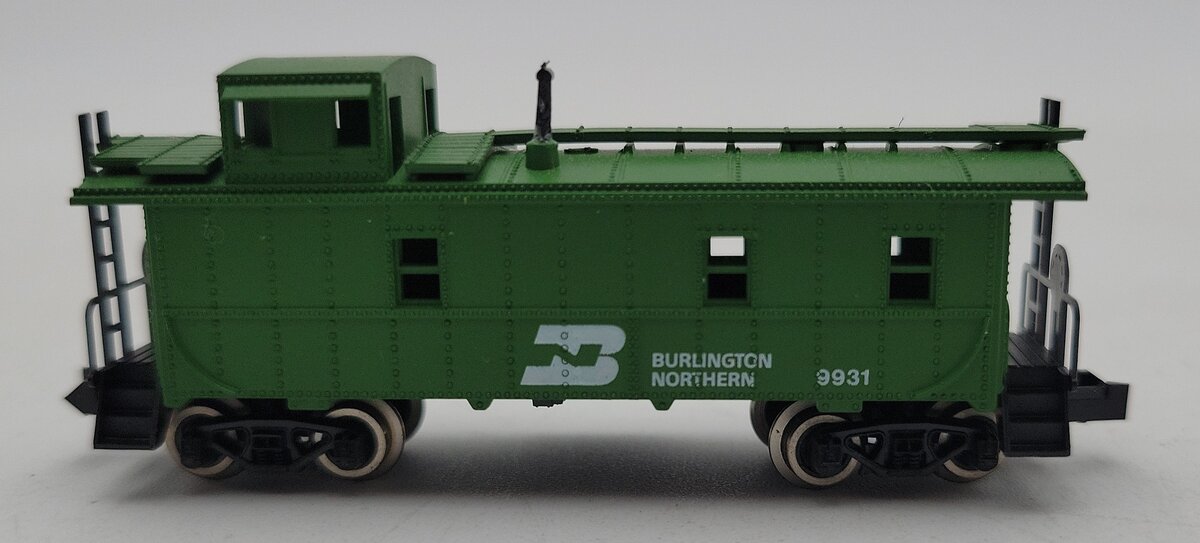 Atlas 3565 N Scale Burlington Northern Caboose #9931 LN/Box