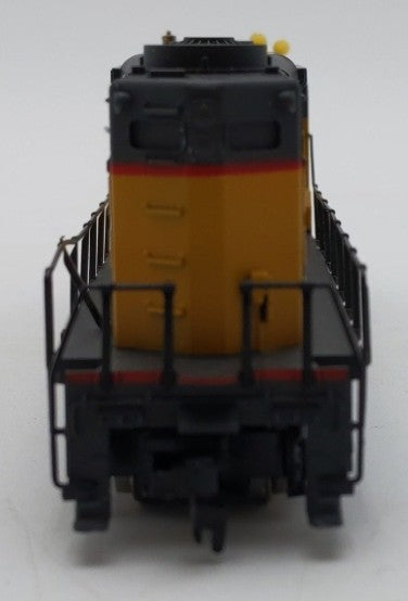 Mantua 414-003 HO Scale Union Pacific GP20 Diesel Locomotive #487 EX