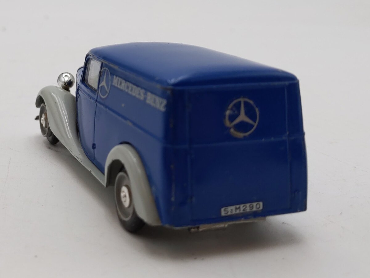 Vitesse 1:43 Scale Mercedes-Benz 170V Van (Blue and Grey) EX/Box