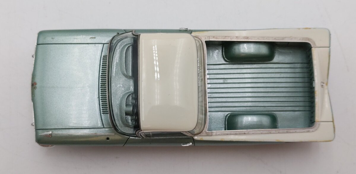 NEO Scale Models 1:43 Scale Chevrolet El Camino EX/Box