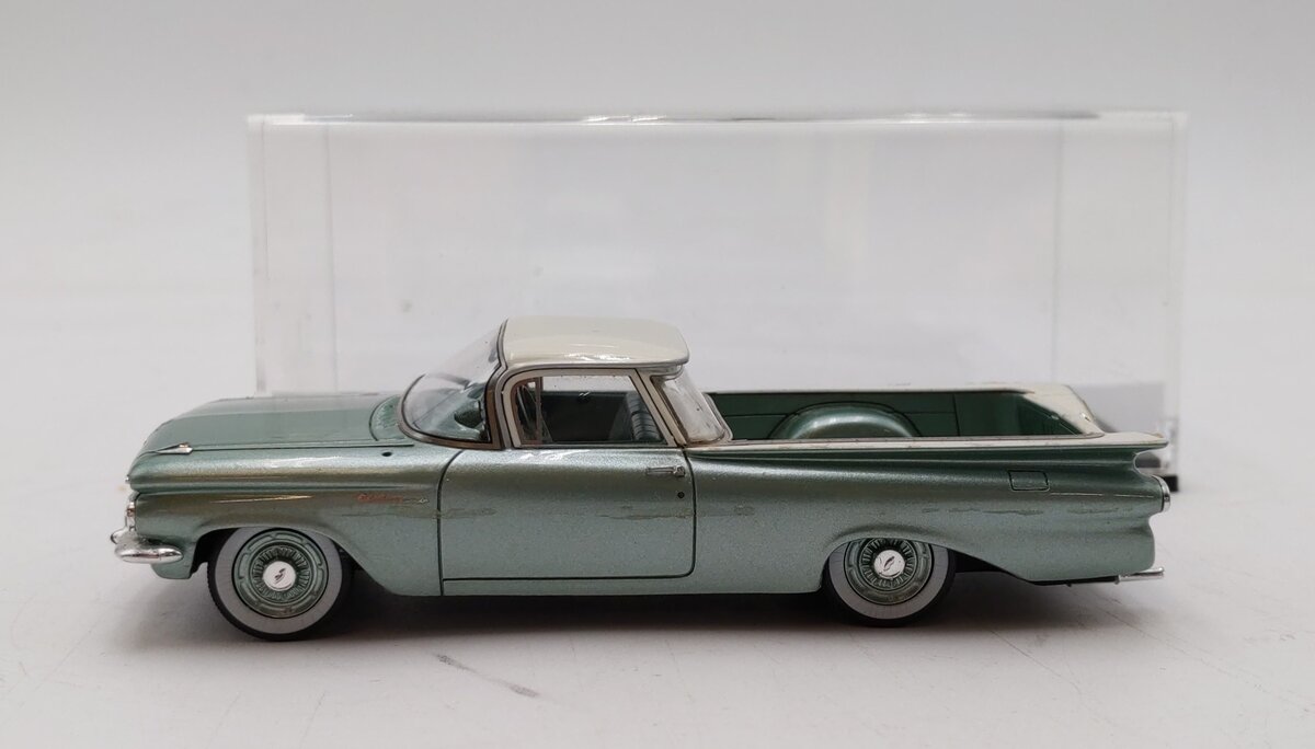 NEO Scale Models 1:43 Scale Chevrolet El Camino EX/Box