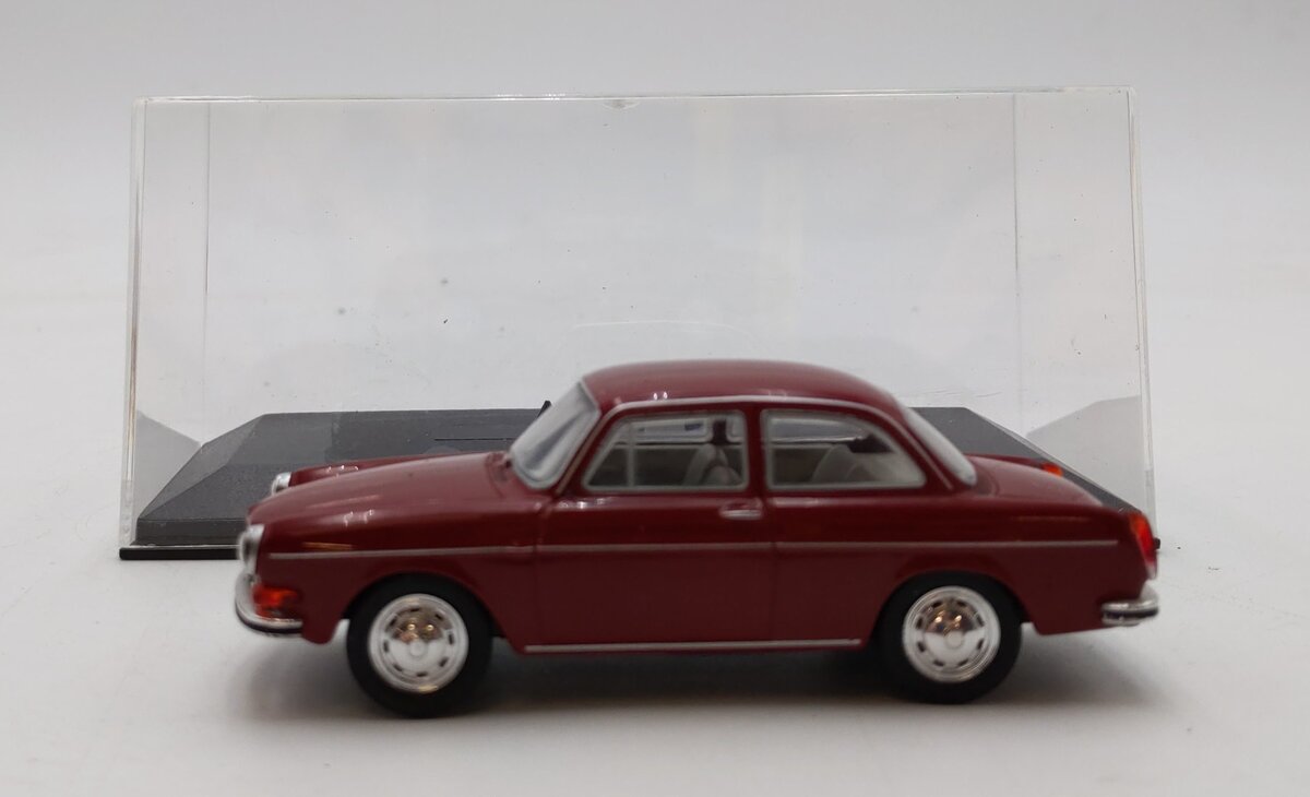 Whitebox 1:43 Scale Volkswagen 1600L LN/Box