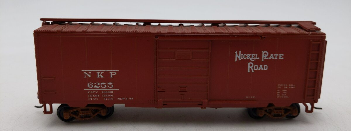 Walthers 932-3703 HO NKP Boxcar  6255 LN/Box