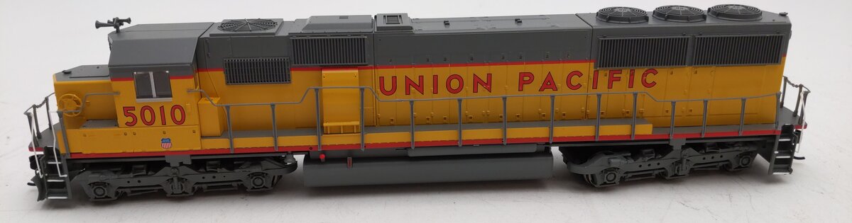 Walthers 910-20361 HO Union Pacific EMD SD50 Diesel Locomotive #5010 EX/Box