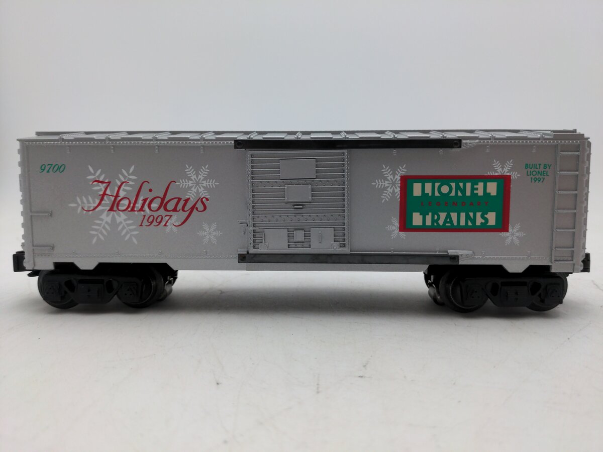 Lionel 6-16776 O Gauge Holiday Railsounds Boxcar EX/Box