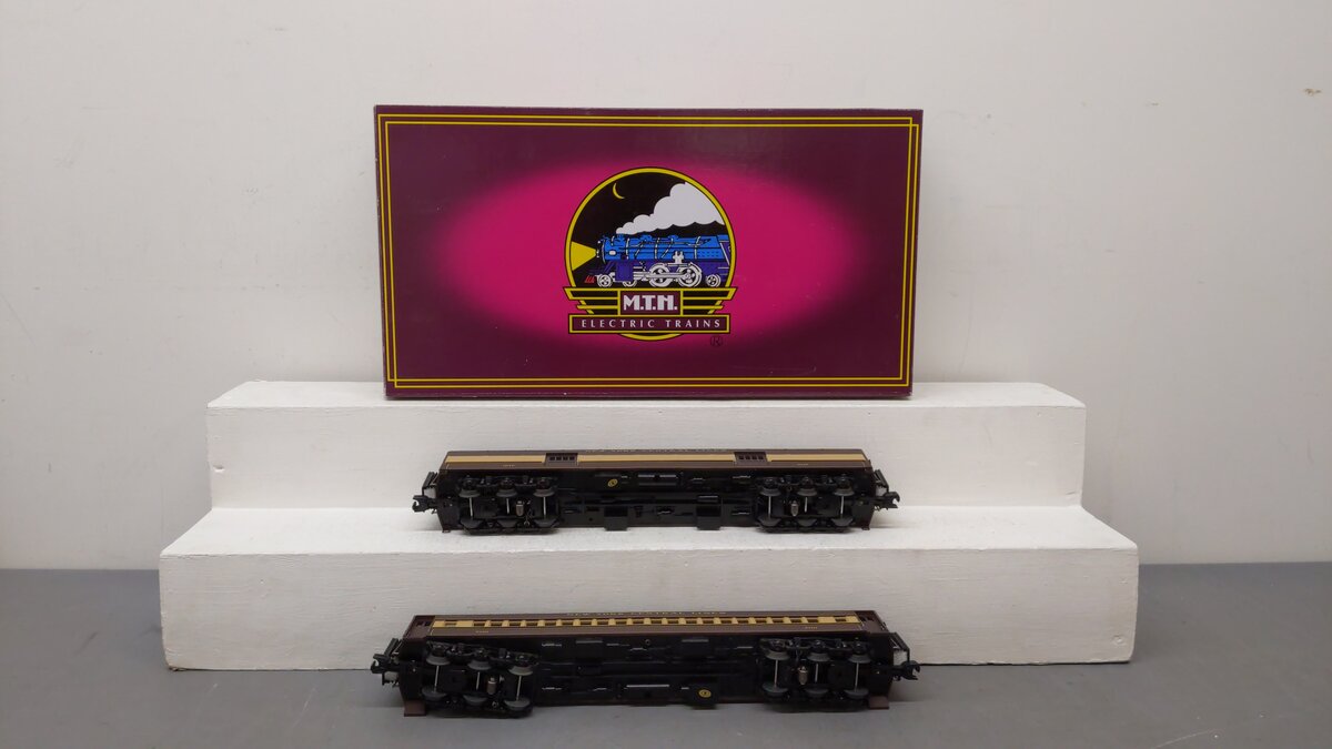 MTH 20-44005 O New York Central 70' Madison Baggage/Coach Set (Set of 2)